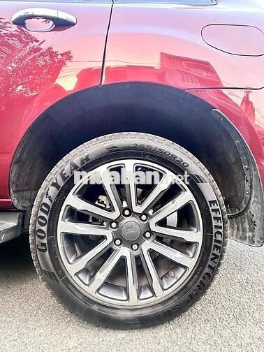 Ford Everest 2020 Đỏ