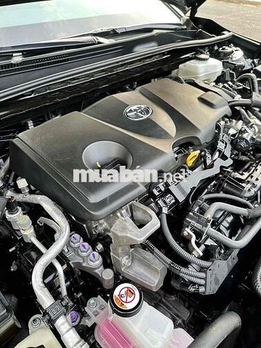 Toyota Camry 2.5 HV 2023 61000km Đen