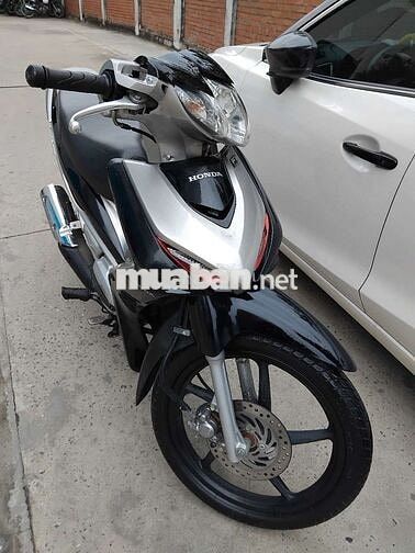 xe Honda mới toanh như xe mới.xăng 1,7lit/100km
