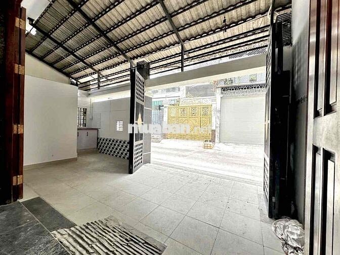 MẶT BẰNG KINH DOANH CÓ GÁC NGỦ LẠI HẺM XE TẢI CÁCH ĐƯỜNG LỚN 20M