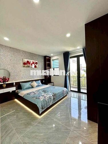 6,5 tỷ BÁN NHÀ PHỐ CAO CẤP , NHÀ 3 LẦU 4PN , HXH DT :4*14 FUN NỘI THẤT