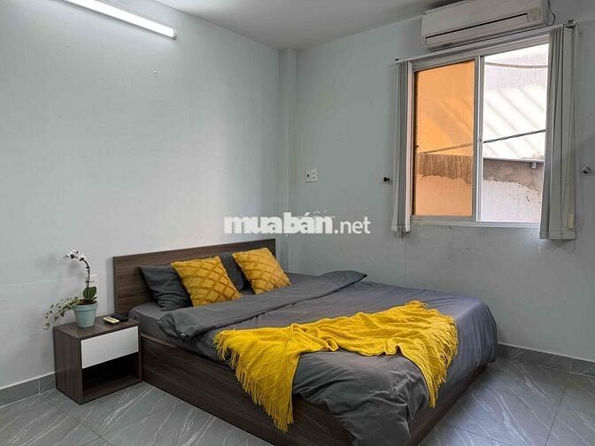 Cho thuê CHDV đường Calmette Quận 1