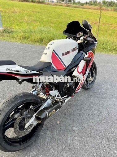 Honda CBR1100XX Trắng Đỏ Đen Đã dùng