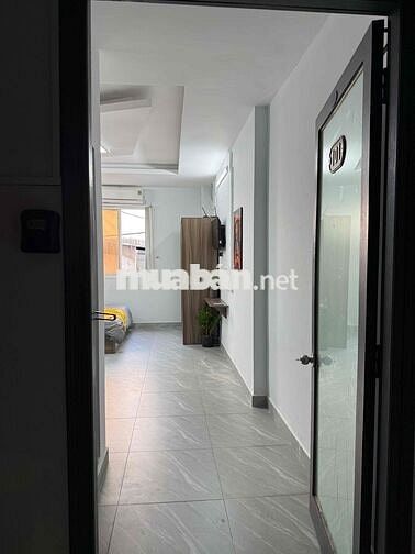 Cho thuê CHDV đường Calmette Quận 1