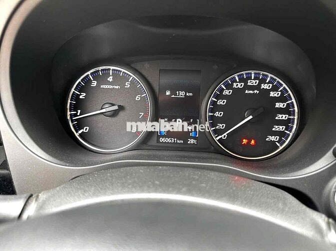 Mitsubishi Outlander 2.0 CVT sản xuất 2021