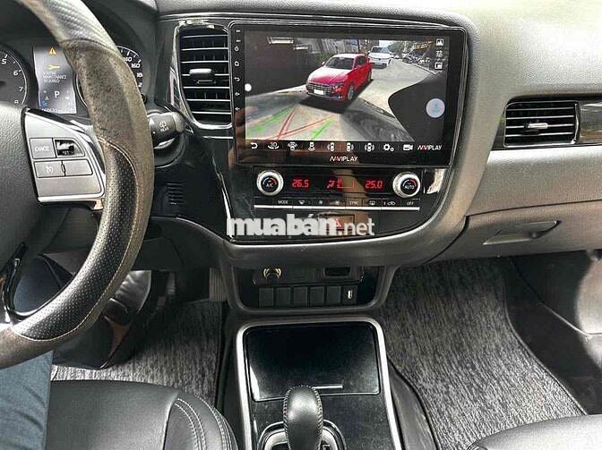 Mitsubishi Outlander 2.0 CVT sản xuất 2021