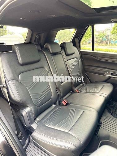Ford Everest Titanium 2.0L 4x4 AT sản xuất 2022