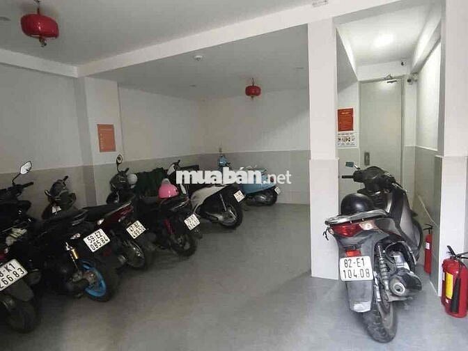 Giá: 17Tỷ300 - CHDV 6 TẦNG – KHU VIP NƠ TRANG LONG – HXH XE TẢI  	•	DT