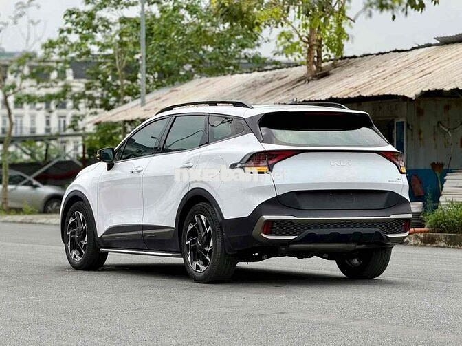 Kia Sportage Signature 1.6T AWD sản xuất 2022
