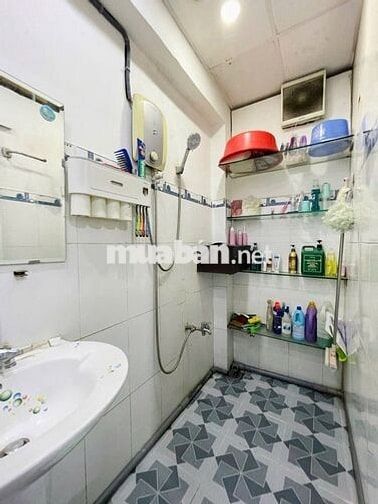 CHỈ 2.75 TỶ, CHUNG CƯ TẦNG 2 RỘNG 60M2, 2PN, SỔ HỒNG RIÊNG, QUẬN 10
