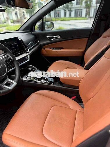 Kia Sportage Signature 1.6T AWD sản xuất 2022