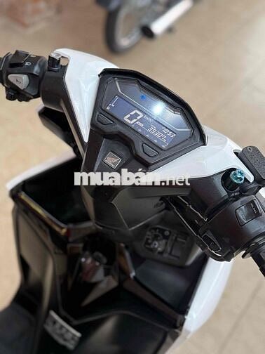 Vario 125 ( nậu xớ chỉ cần 18 )