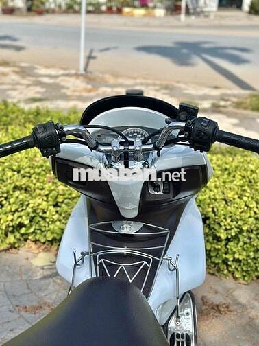 Honda PCX 2011 Nhập Thái Xe Đẹp Máy Zin Bao Êm Ái