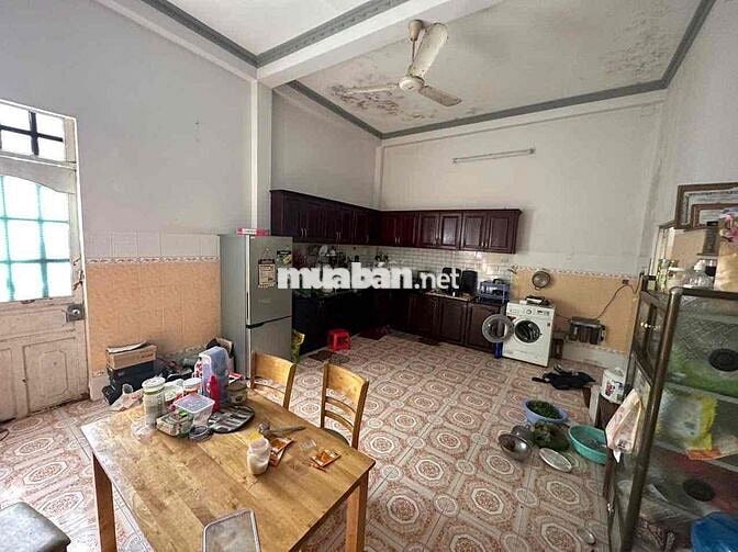 chính chủ cần bán nhà cách đường nguyễn ảnh thủ 100m diện tích 160m2