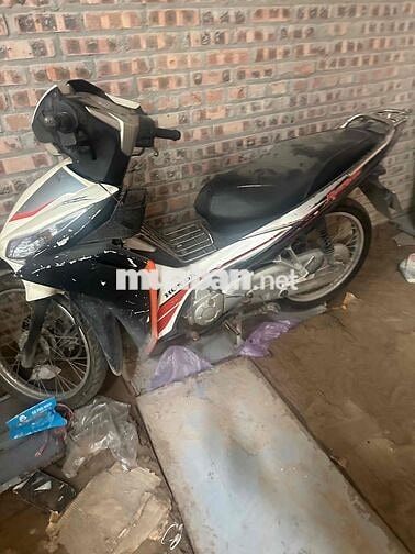 Honda Wave Trắng đen Hỏng