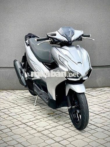 Honda Air Blade 4V 2024 Bạc 13k km
