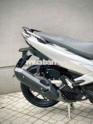 Honda Air Blade 4V 2024 Bạc 13k km