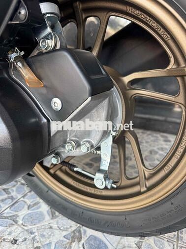 Honda Vario 125cc 12-2025 Chạy 1.600Km Siêu Lướt