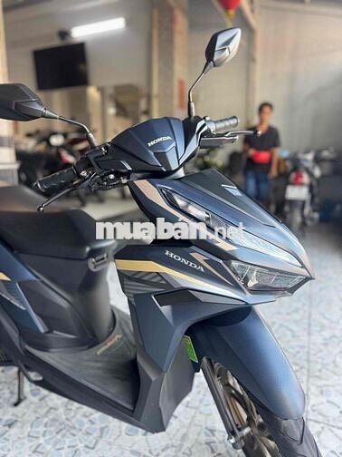 Honda Vario 125cc 12-2025 Chạy 1.600Km Siêu Lướt
