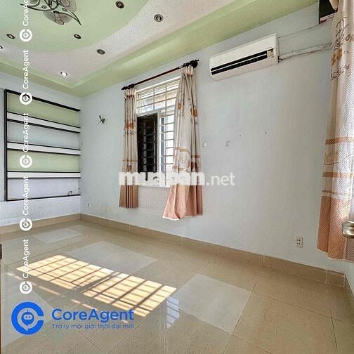 CĂN HỘ 2 PHÒNG NGỦ SẴN MÁY LẠNH BAN CÔNG CỰC THOÁNG NGAY ĐẦM SEN