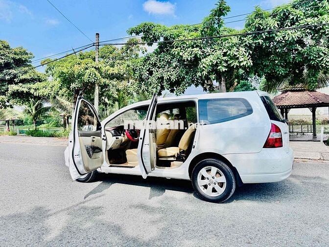 Nissan Livina 2012 - 29 km