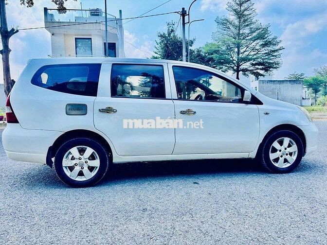 Nissan Livina 2012 - 29 km