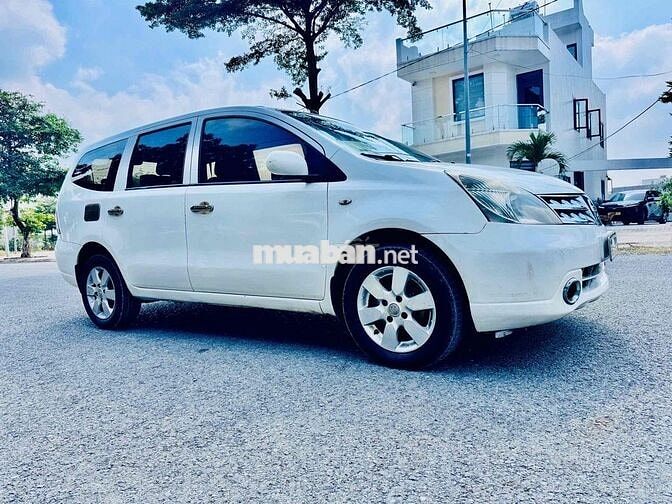 Nissan Livina 2012 - 29 km