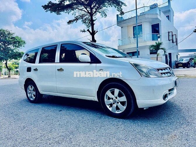 Nissan Livina 2012 - 29 km