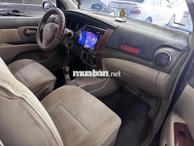 Nissan Grand Livina 2011 Xám