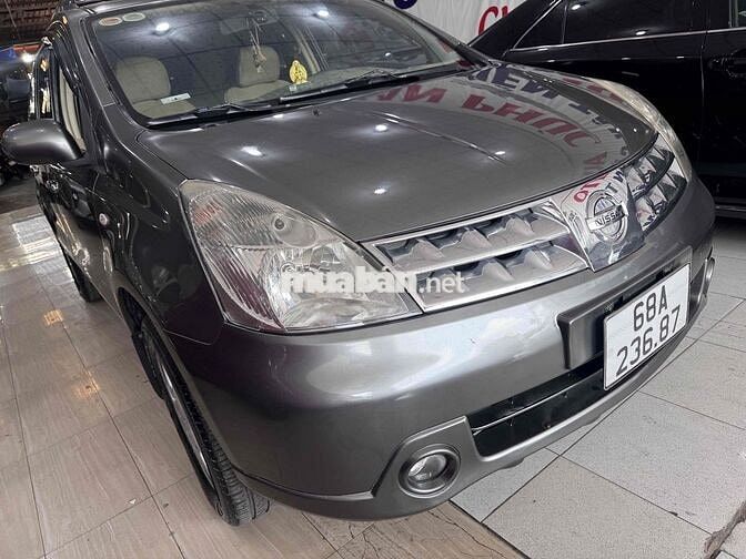 Nissan Grand Livina 2011 Xám