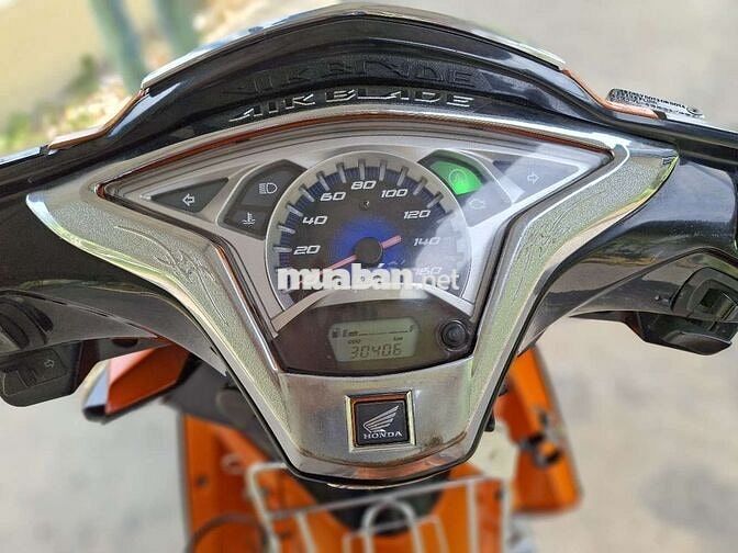 Honda AB 125 Fi Cam đen