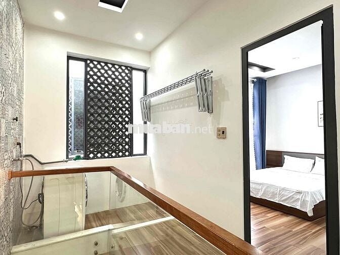 Cho thuê nhà 3 Tầng Kiệt 4m Trần Cao Vân