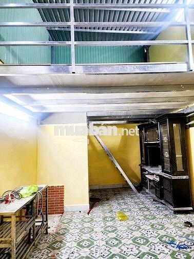 Cho thuê nhà hxh đường số 9 Linh Tây ngang 8m rộng hiếm thoáng