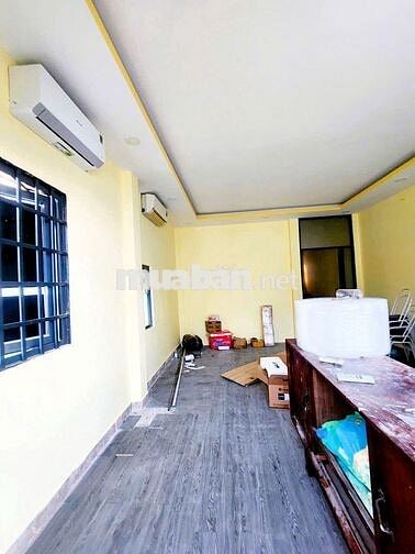 Cho thuê nhà hxh đường số 9 Linh Tây ngang 8m rộng hiếm thoáng