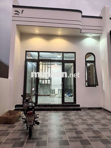 Bán nhà mới Tân Định bến cát Bình Dương lh