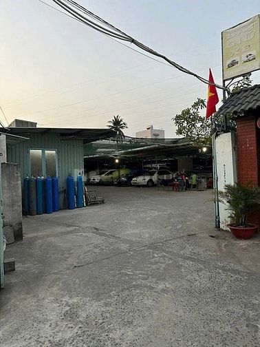 Bán Bãi xe Trường thọ 1412m2 Chính Chủ