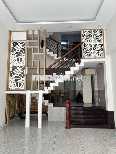 cho thuê mặt bằng kinh doanh hẻm oto tránh Huỳnh Văn Bánh