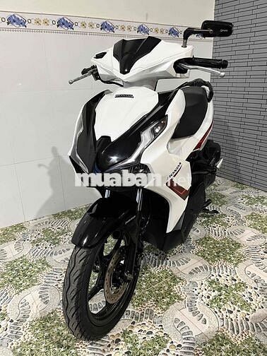 Honda Air Blade 2022 Trắng đen