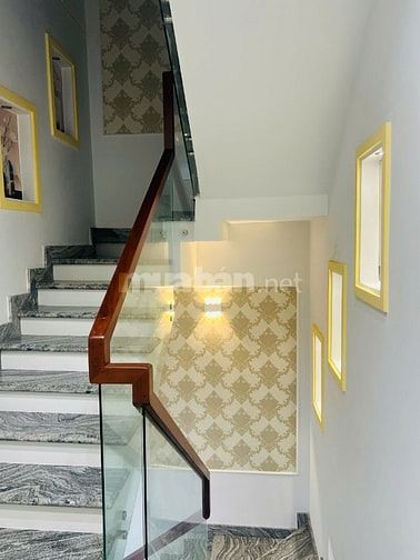 Nhà mới, nội thất full, chính chủ làm để ở nên tâm huyết