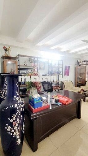 BÁN NHÀ HẺM XE TẢI ĐƯỜNG BÀNH VĂN TRÂN QUẬN TÂN BÌNH