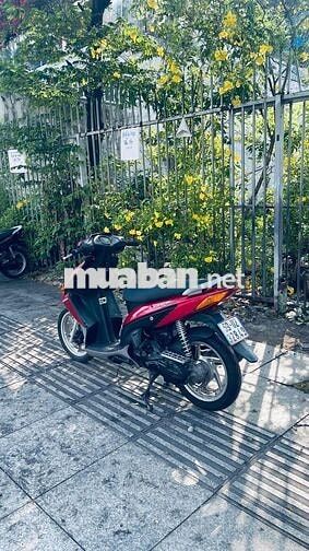 Bán xe Honda Click màu Đỏ