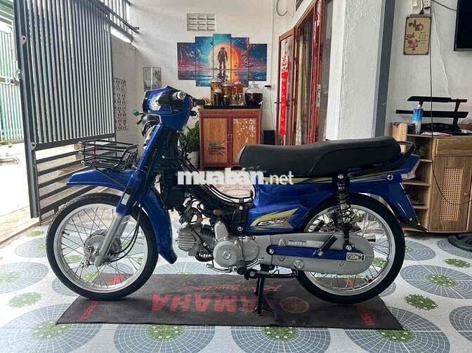 Honda Dream Super Xanh