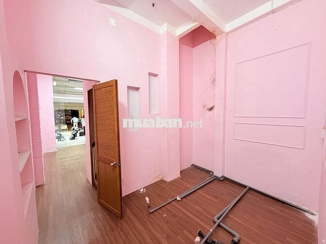 BÁN NHÀ LÊ VĂN SỸ XE HƠI NGỦ TRONG NHÀ