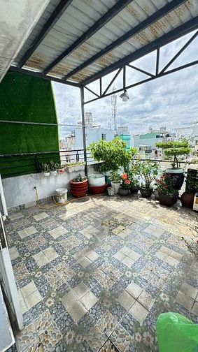 Nhà đẹp 4 tầng+ST Nguyễn Chí Thanh 6PN chỉ 7.1 tỷ