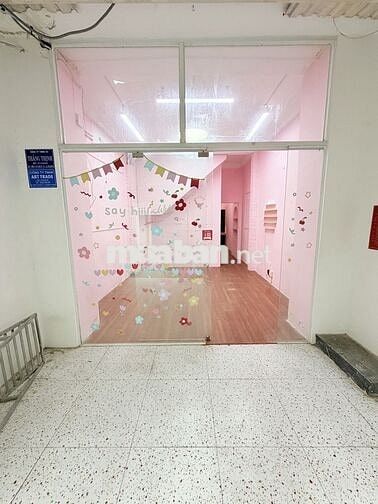 BÁN NHÀ LÊ VĂN SỸ XE HƠI NGỦ TRONG NHÀ
