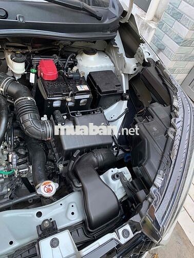 Toyota Veloz Cross Top 2022 Trắng