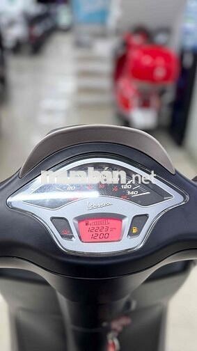 Piaggio Vespa Sprint 2016 150cc Đen