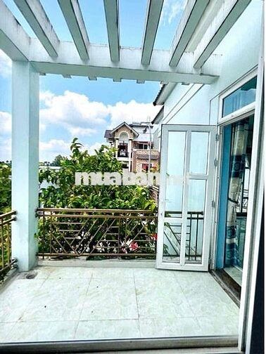 Cho Thuê Nhà Trệt Lầu Gốc 2 Mặt Tiền KDC CTY 8