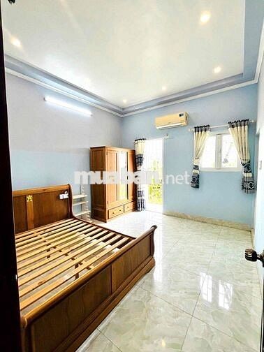 Cho Thuê Nhà Trệt Lầu Gốc 2 Mặt Tiền KDC CTY 8