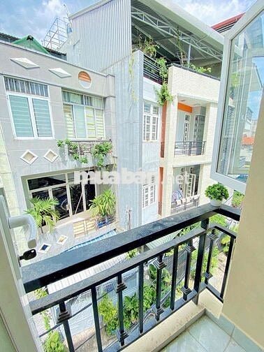 Phòng Studio ban công cửa sổ trời - Phan Chu Trinh BT